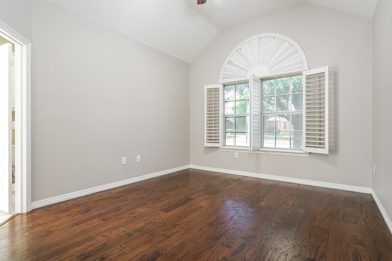 2,345/Mo, 102 Cottonwood Trl Red Oak, TX 75154 Main Bedroom View