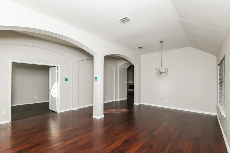 2,670/Mo, 2414 Lost Mesa Grand Prairie, TX 75052 Dining Room View
