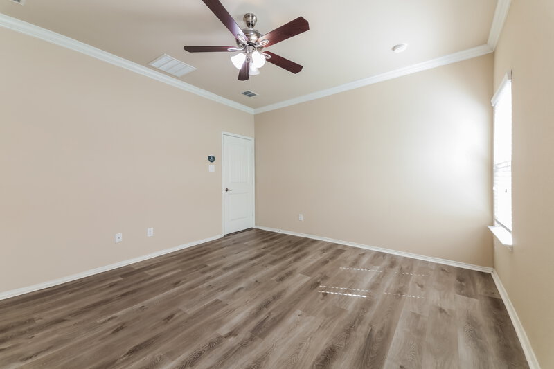 2,550/Mo, 605 Wounded Knee Dr Aubrey, TX 76227 Main Bedroom View 2