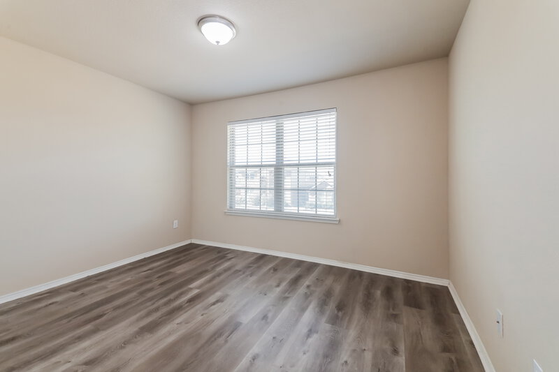 2,550/Mo, 605 Wounded Knee Dr Aubrey, TX 76227 Bedroom View