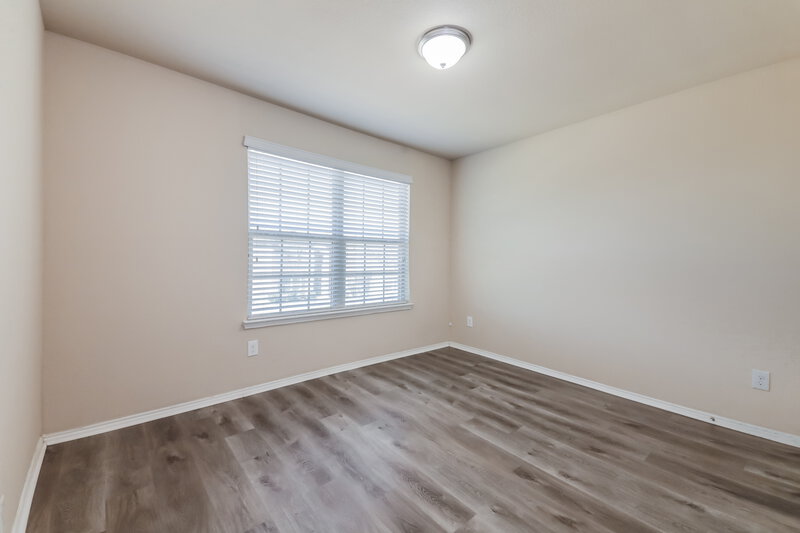 2,550/Mo, 605 Wounded Knee Dr Aubrey, TX 76227 Bedroom View 2