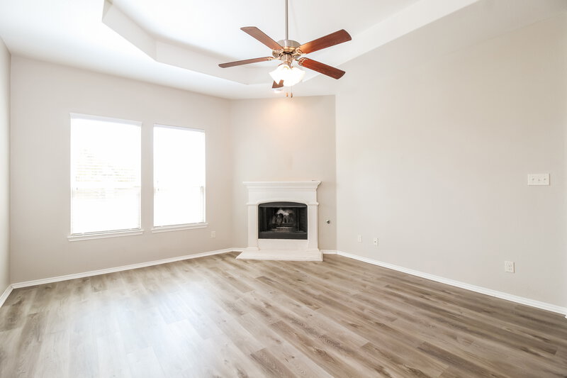 2,760/Mo, 1701 Lake Pine Dr Little Elm, TX 75068 Living Room View