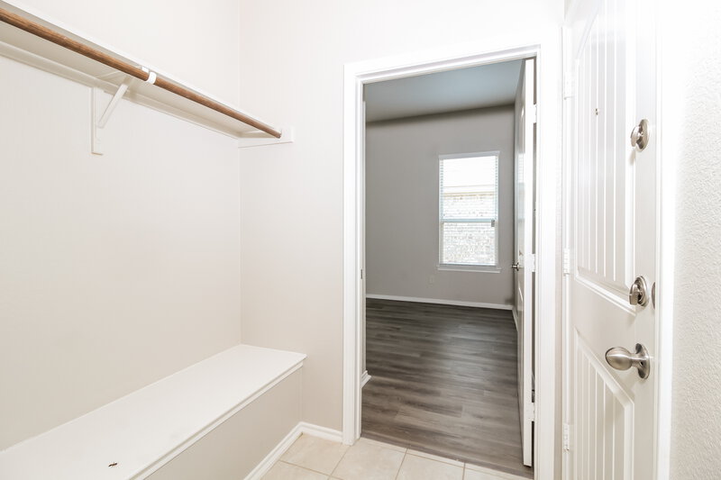 2,760/Mo, 1701 Lake Pine Dr Little Elm, TX 75068 Walk In Closet View