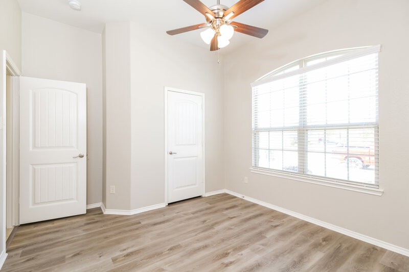 2,760/Mo, 1701 Lake Pine Dr Little Elm, TX 75068 Bedroom View