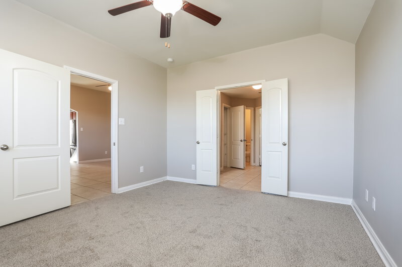 1,935/Mo, 13041 Tobin Dr Crowley, TX 76036 Main Bedroom View