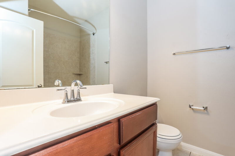 1,935/Mo, 13041 Tobin Dr Crowley, TX 76036 Bathroom View