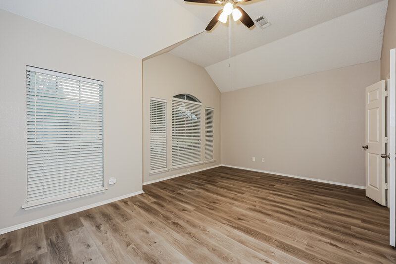 2,405/Mo, 6920 Field Lark Dr Arlington, TX 76002 Main Bedroom View 2