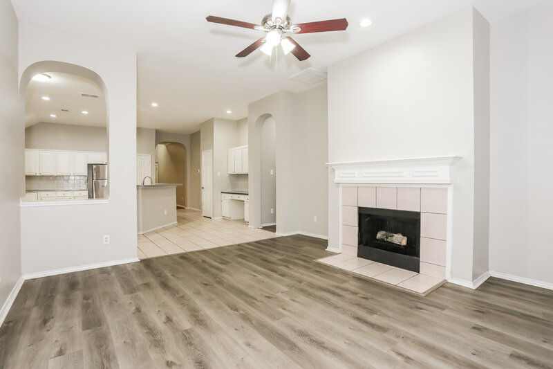 2,455/Mo, 4617 Seneca Dr Fort Worth, TX 76137 Living Room View 2