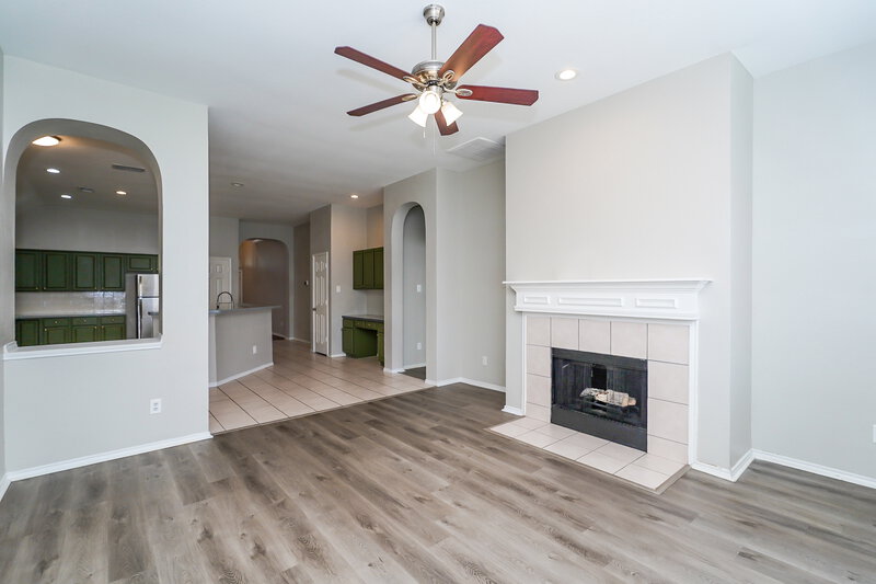 2,180/Mo, 4617 Seneca Dr Fort Worth, TX 76137 Living Room View 2