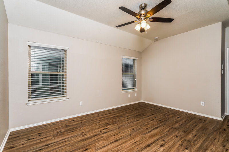 2,050/Mo, 413 Brahma St Aubrey, TX 76227 Main Bedroom View 2