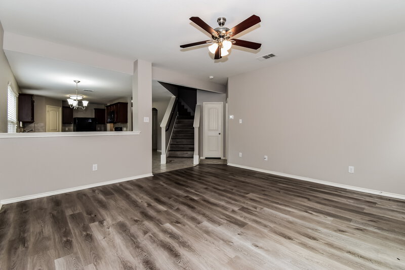 2,425/Mo, 220 Cyrus St Anna, TX 75409 Living Room View 2
