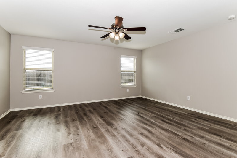 2,425/Mo, 220 Cyrus St Anna, TX 75409 Main Bedroom View