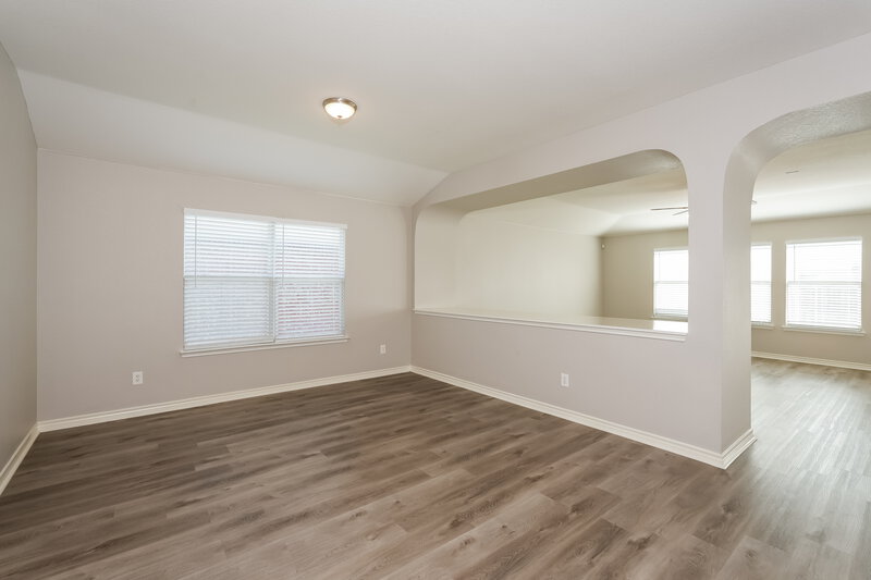 2,395/Mo, 821 Bee Creek Ln Fort Worth, TX 76120 Dining Room View