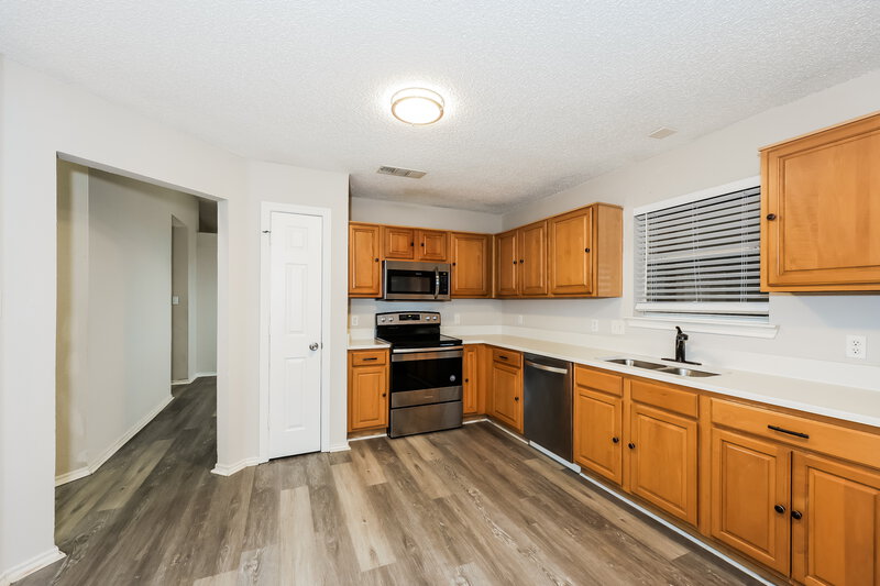 1,845/Mo, 6841 Prairie Hill Rd N Fort Worth, TX 76131 Kitchen View 2