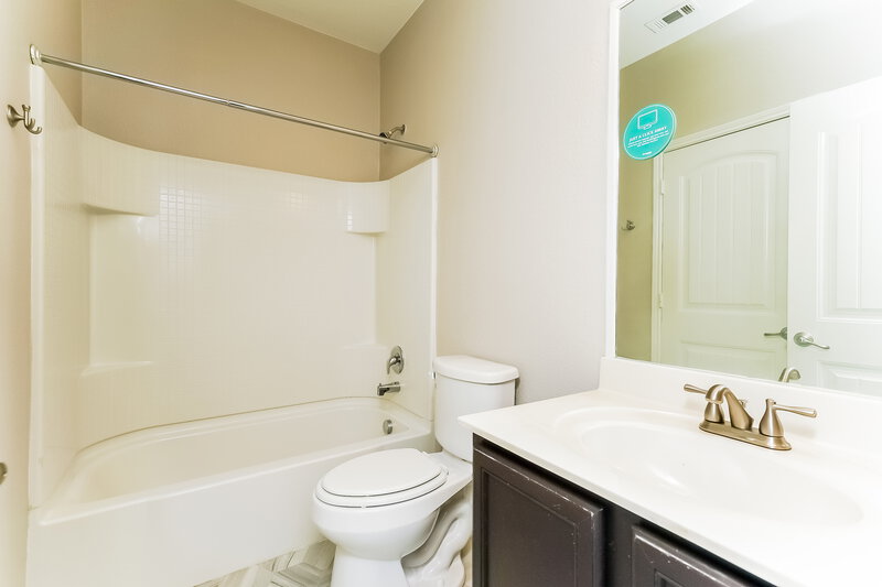 2,405/Mo, 1045 Marietta Ln Aubrey, TX 76227 Bathroom View 3