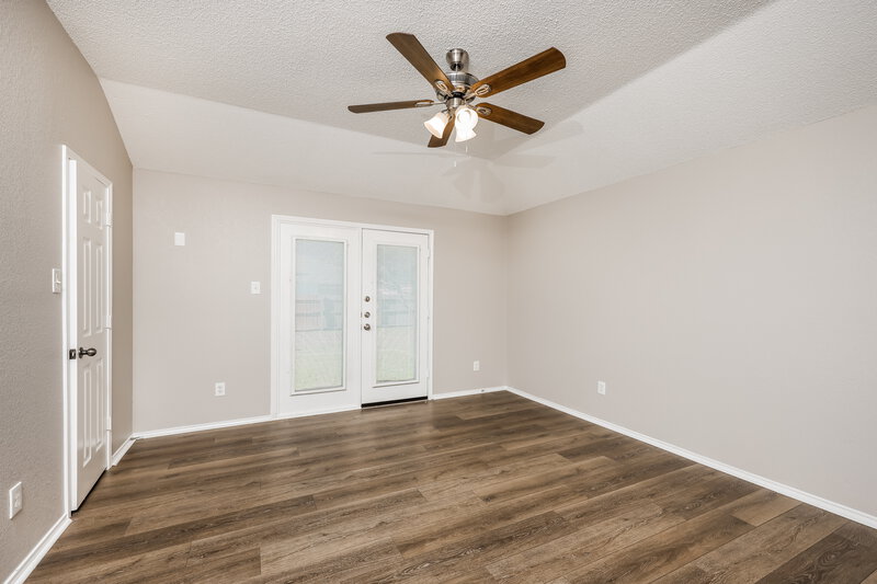 2,090/Mo, 123 Palomino Ln Krum, TX 76249 Main Bedroom View 2