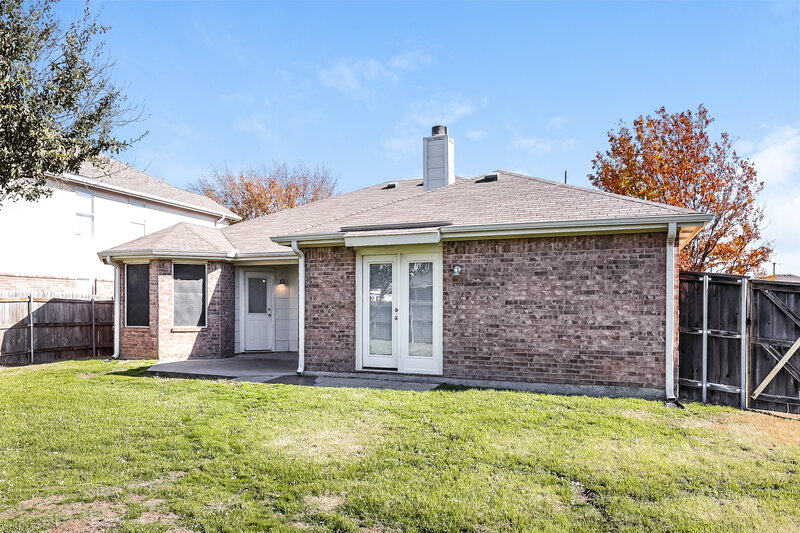 2,090/Mo, 123 Palomino Ln Krum, TX 76249 Rear View