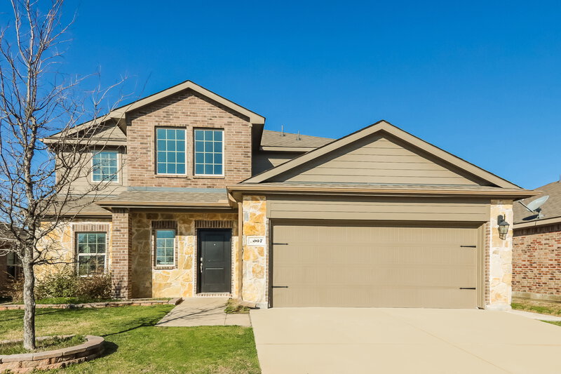2,515/Mo, 1007 Emerald Dr Princeton, TX 75407 External View