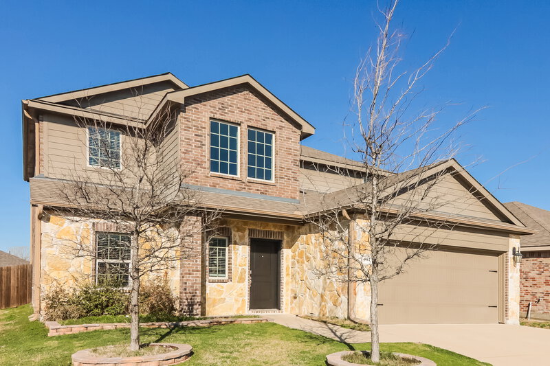 2,515/Mo, 1007 Emerald Dr Princeton, TX 75407 Front View