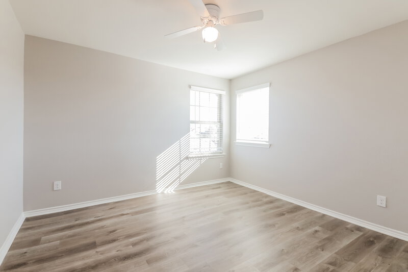 2,515/Mo, 1007 Emerald Dr Princeton, TX 75407 Bedroom View 2