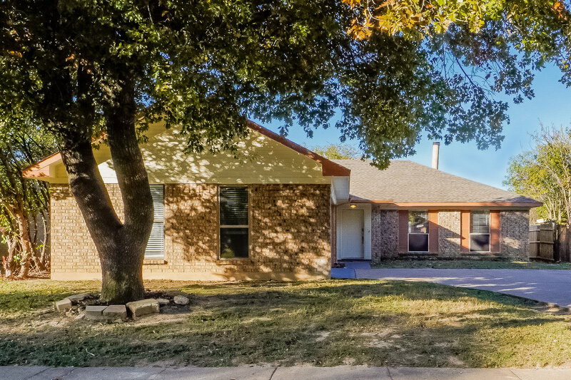 2,280/Mo, 2516 Echo Point Dr Fort Worth, TX 76123 External View