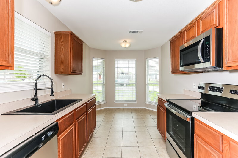 2,160/Mo, 1225 Misty Dr Midlothian, TX 76065 Dining Room View