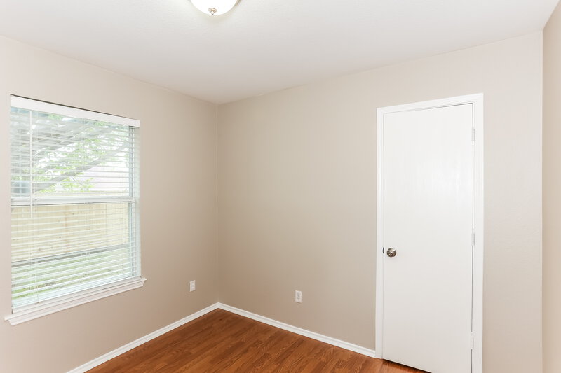 2,160/Mo, 1225 Misty Dr Midlothian, TX 76065 Bedroom View 2