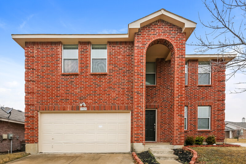 2,005/Mo, 1737 Rialto Way Justin, TX 76247 External View