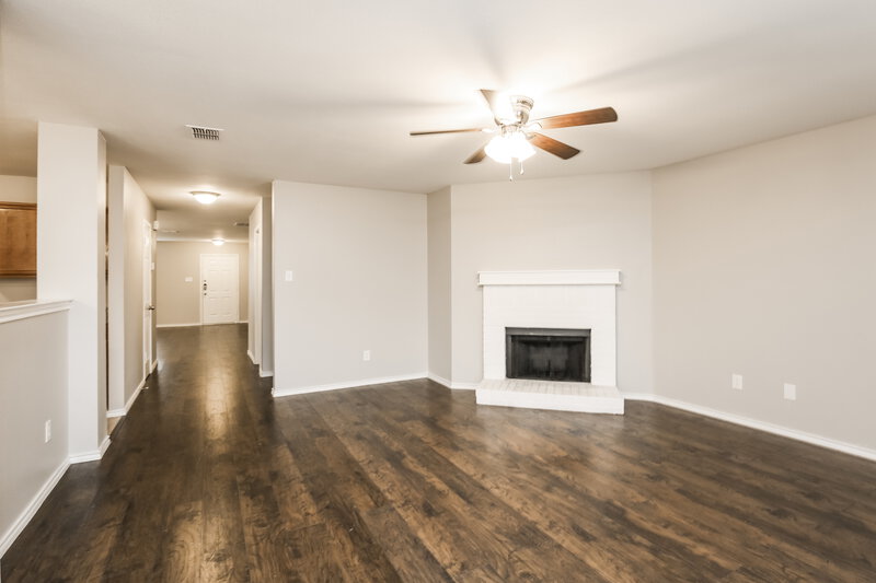 2,005/Mo, 1737 Rialto Way Justin, TX 76247 Living Room View