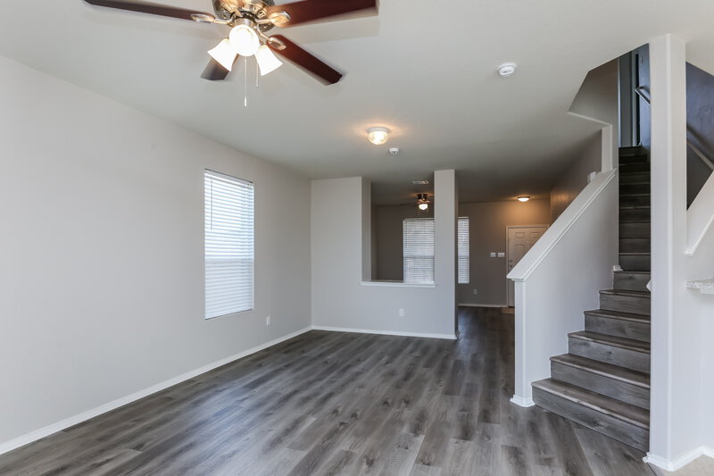 2,552/Mo, 4000 Cane River Rd Fort Worth, TX 76244 Living Room View