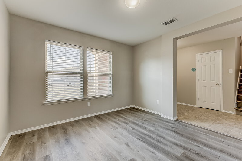 2,730/Mo, 416 Payne St Cedar Hill, TX 75104 Dining Room View