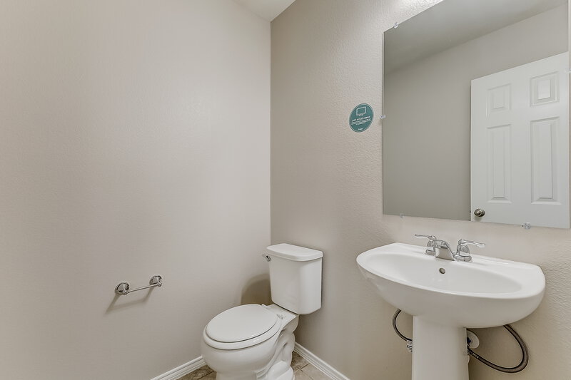2,730/Mo, 416 Payne St Cedar Hill, TX 75104 Bathroom View 2