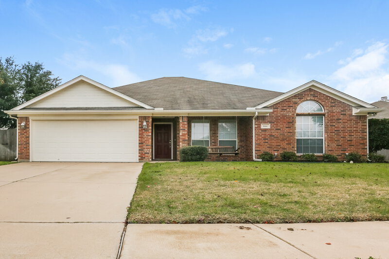 2,145/Mo, 944 La Sierra Dr Crowley, TX 76036 External View