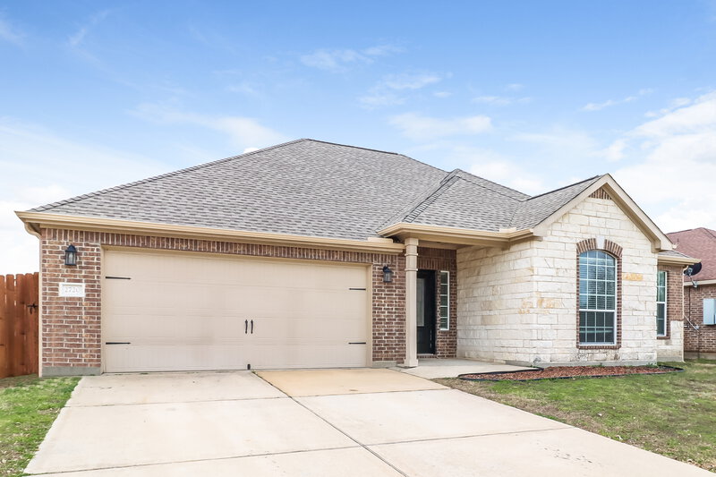 2,190/Mo, 2720 Silver Sage Dr Denton, TX 76209 External View
