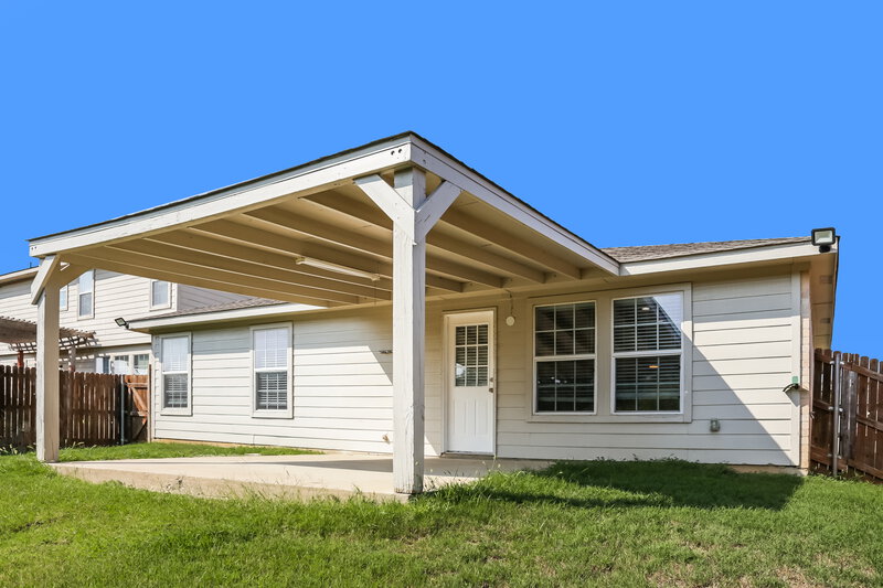 2,120/Mo, 8044 Brook Ridge Dr Fort Worth, TX 76120 Rear View