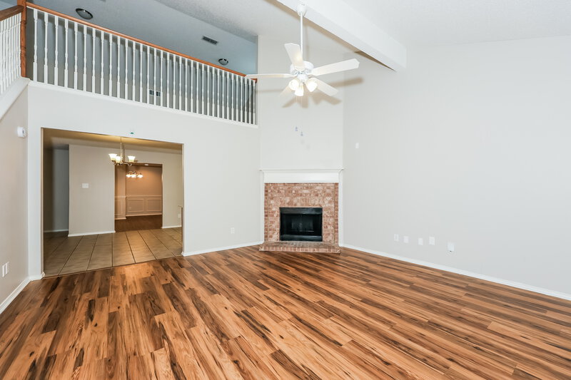 2,490/Mo, 713 Gull Cir Saginaw, TX 76131 Living Room View