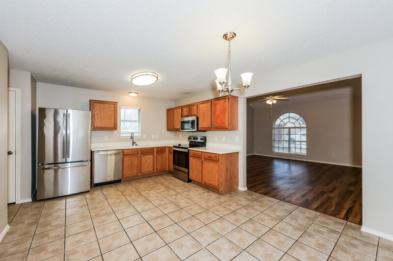 2,490/Mo, 713 Gull Cir Saginaw, TX 76131 Kitchen View