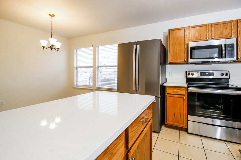 2,140/Mo, 1613 Chestnut St Anna, TX 75409 Kitchen View