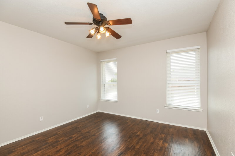2,140/Mo, 6313 Seal Cv Fort Worth, TX 76179 Main Bedroom View 2