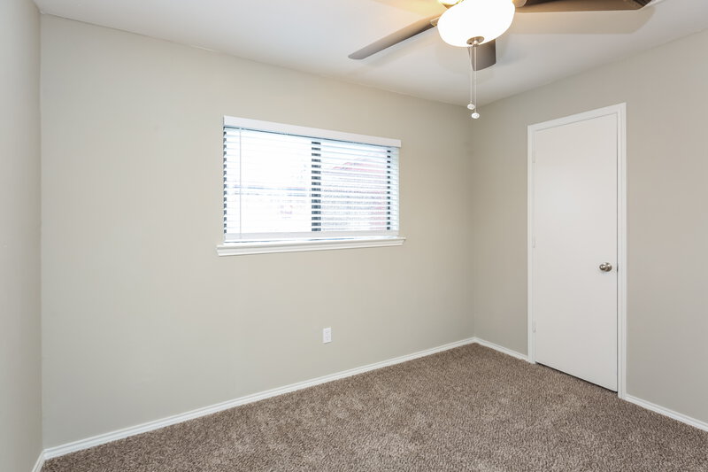 2,185/Mo, 2641 Claremont Dr Grand Prairie, TX 75052 Bedroom View 4
