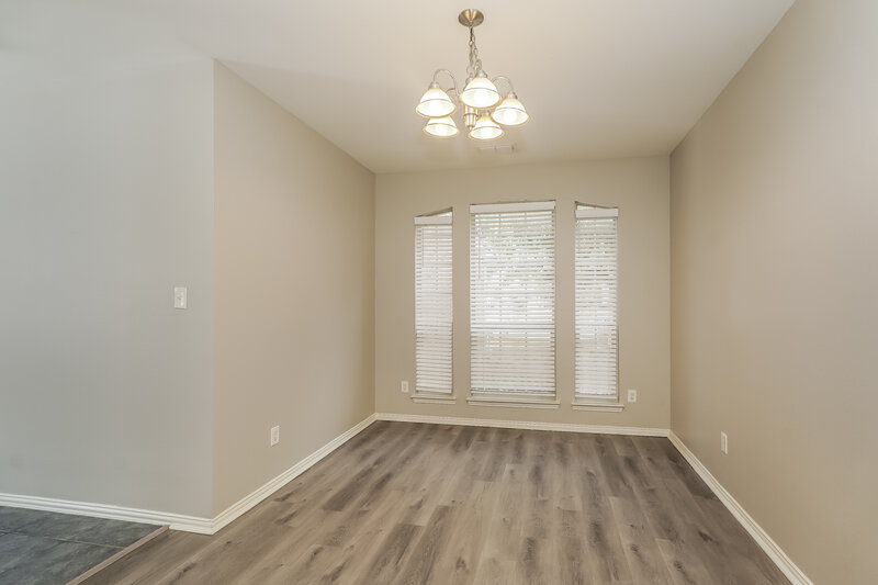 2,560/Mo, 2721 Lynx Ln Fort Worth, TX 76244 Dining Room View