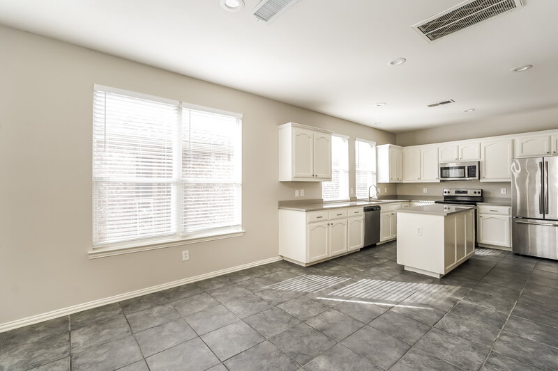 2,560/Mo, 2721 Lynx Ln Fort Worth, TX 76244 Breakfast Nook View