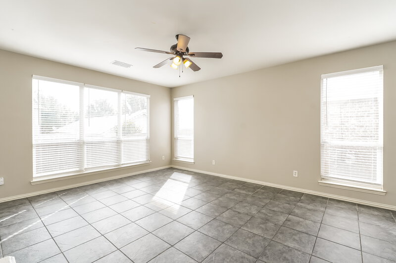 2,560/Mo, 2721 Lynx Ln Fort Worth, TX 76244 Family Room View