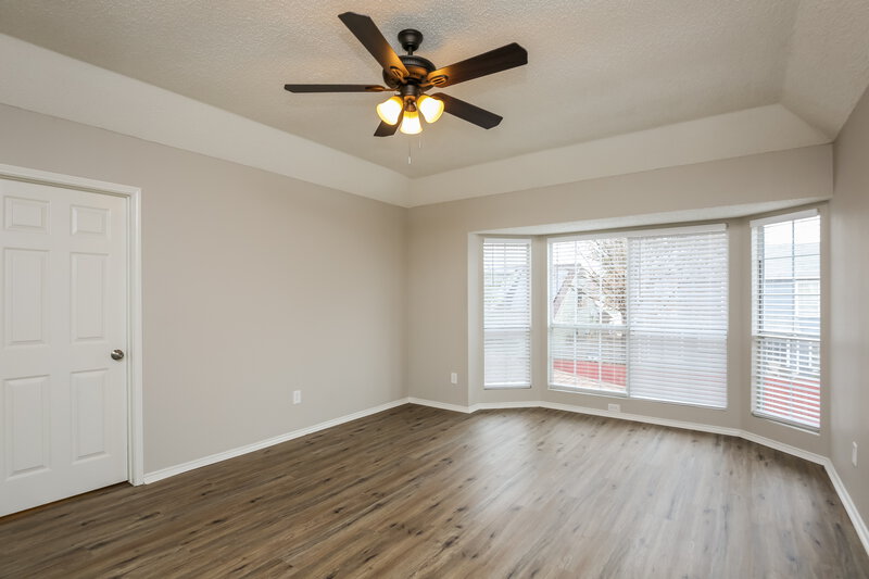 3,220/Mo, 2708 Country Creek Ln Fort Worth, TX 76123 Main Bedroom View 2