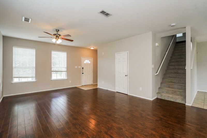 2,220/Mo, 5000 Caraway Dr Fort Worth, TX 76179 Living Room View 2