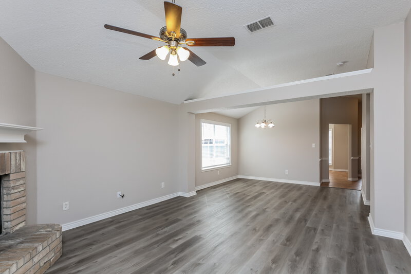 2,065/Mo, 1817 Cedar Tree Dr Fort Worth, TX 76131 Living Room View 3