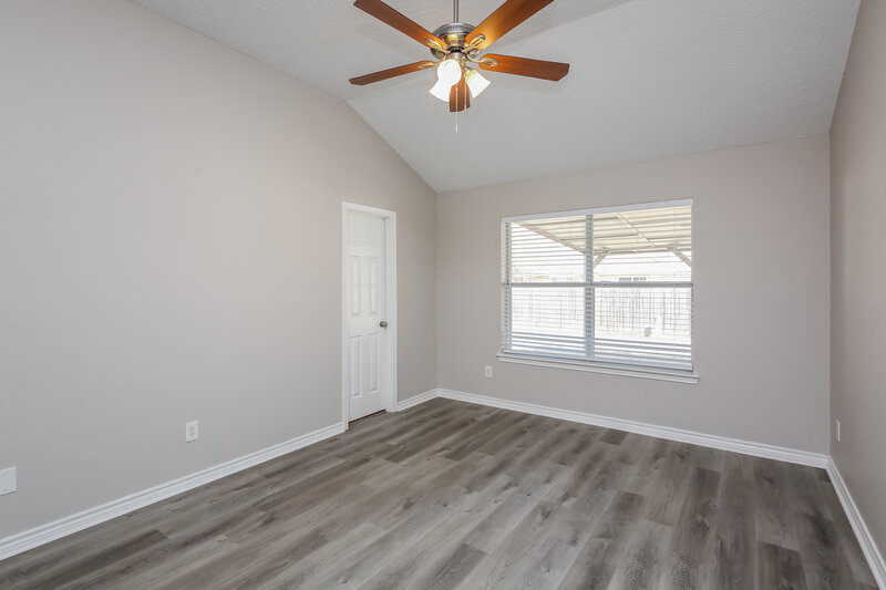 2,065/Mo, 1817 Cedar Tree Dr Fort Worth, TX 76131 Main Bedroom View