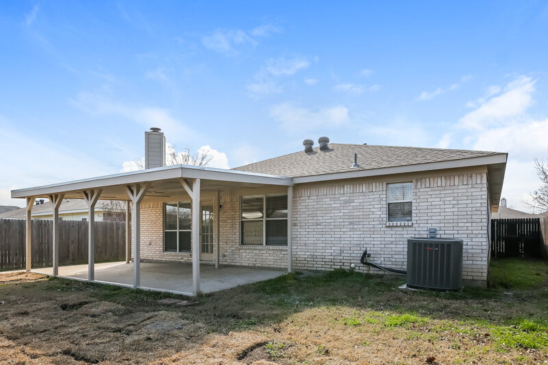 2,065/Mo, 1817 Cedar Tree Dr Fort Worth, TX 76131 Rear View