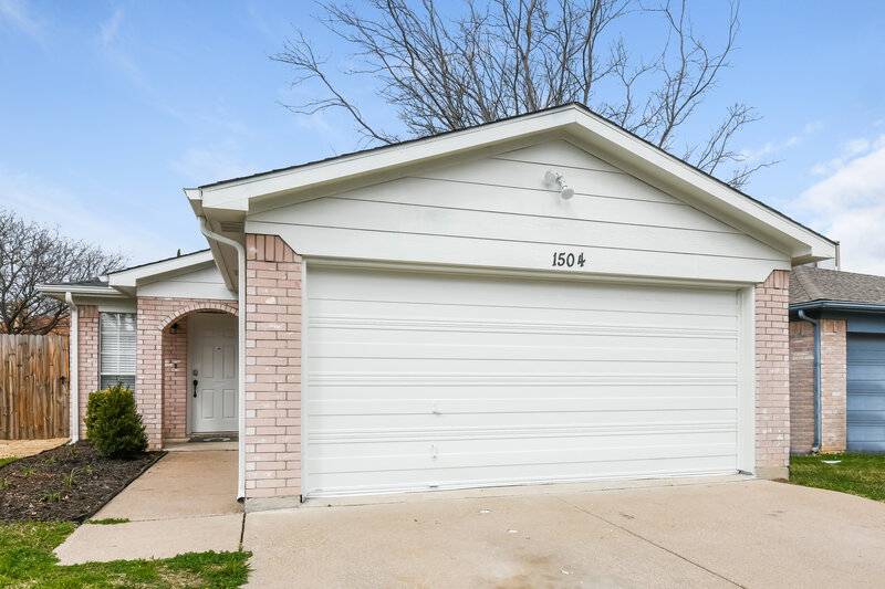 1,830/Mo, 1504 Woodhall Way Fort Worth, TX 76134 External View