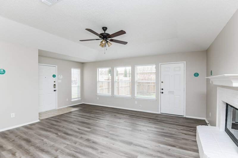 1,830/Mo, 1504 Woodhall Way Fort Worth, TX 76134 Living Room View 2